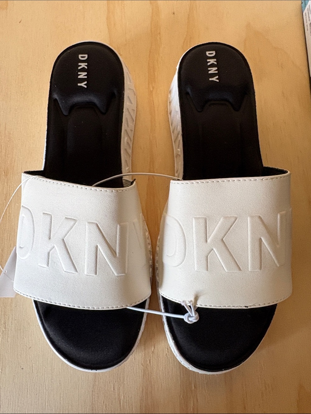 DKNY White and Black Platform Logo Slide Sandals